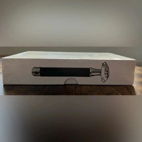 SHAVEOLOGY | men’s The Phantom Razor, kit. - Picture 5 of 16